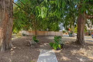 2454 NW 60th St, Seattle, WA 98107 - Photo 27