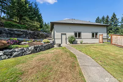 3116 158th Street Ct E, Tacoma, WA 98446 - Photo 35