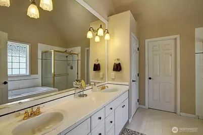14 10th Place S, Kirkland, WA 98033 - Photo 17