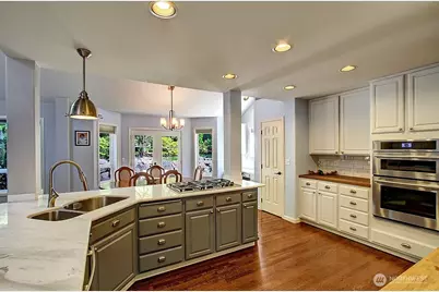 14 10th Place S, Kirkland, WA 98033 - Photo 5