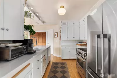 616 NW 122nd Street, Seattle, WA 98177 - Photo 11
