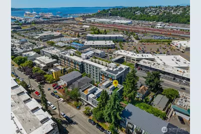 2251 14th Avenue W #C, Seattle, WA 98119 - Photo 33