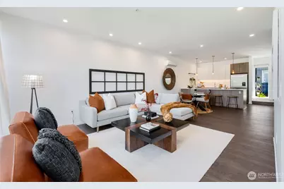 2251 14th Avenue W #C, Seattle, WA 98119 - Photo 3