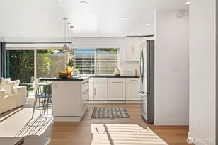 17005 159th Pl SE, Renton, WA 98058 - Photo 11