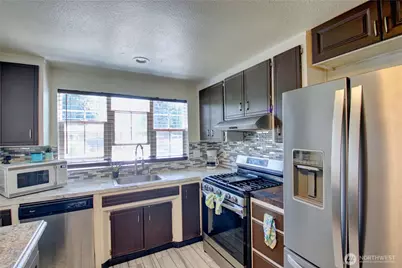 5219 101st Place NE, Marysville, WA 98270 - Photo 21