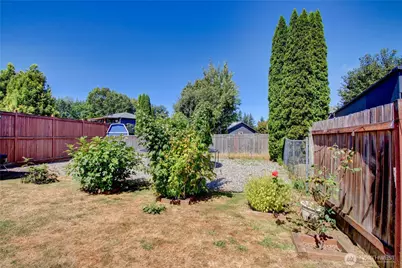 5219 101st Place NE, Marysville, WA 98270 - Photo 27