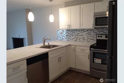17620 17622 30th Avenue Ct E, Tacoma, WA 98387 - Photo 9