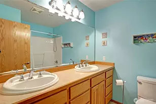 510 Sunnycrest Ln, Camano Island, WA 98282 - Photo 25