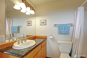 510 Sunnycrest Ln, Camano Island, WA 98282 - Photo 23