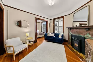 125 Warren Ave N, Seattle, WA 98109 - Photo 19