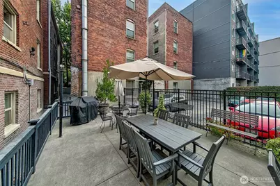 125 Warren Avenue N #J, Seattle, WA 98109 - Photo 23
