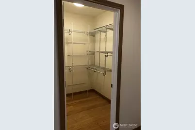 7447 Corliss Avenue N, Seattle, WA 98103 - Photo 17