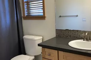 7447 Corliss Ave N, Seattle, WA 98103 - Photo 11