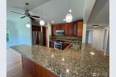 3420 W Bertona Street, Seattle, WA 98199 - Photo 13