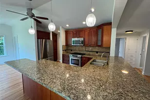 3420 W Bertona St, Seattle, WA 98199 - Photo 13