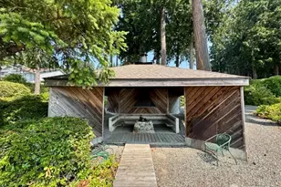 15944 NE Lemolo Shore Dr, Poulsbo, WA 98370 - Photo 29