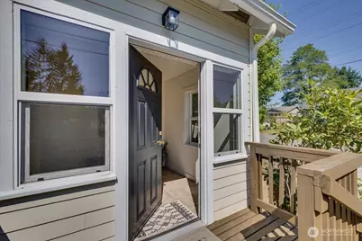 402 W Galena Street, Granite Falls, WA 98252 - Photo 5