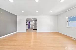 10409 3rd Ave SW, Seattle, WA 98146 - Photo 5