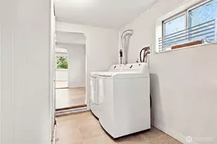 10409 3rd Ave SW, Seattle, WA 98146 - Photo 13