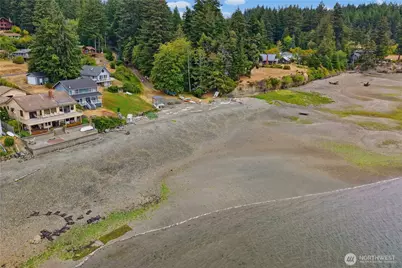 640 E Rauschert Road, Grapeview, WA 98546 - Photo 33