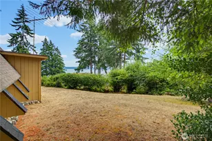 640 E Rauschert Rd, Grapeview, WA 98546 - Photo 27