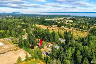 2422 Hennessy Ln, Port Angeles, WA 98363 - Photo 31
