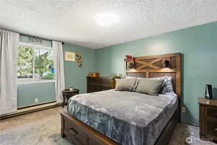 2422 Hennessy Ln, Port Angeles, WA 98363 - Photo 13