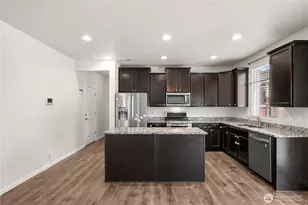 14209 67th Ave E, Puyallup, WA 98373 - Photo 9
