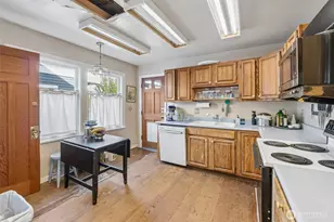 130 29th Ave, Seattle, WA 98122 - Photo 7