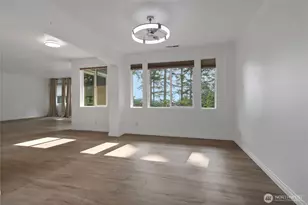 6735 Montevista Dr SE, Auburn, WA 98092 - Photo 11