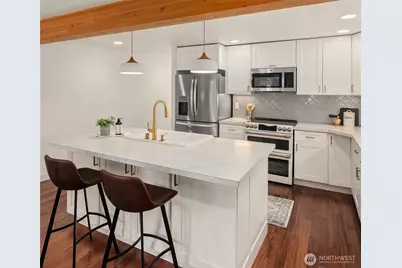 11517 Tyler Place NE, Bainbridge Island, WA 98110 - Photo 13