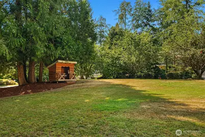 11517 Tyler Place NE, Bainbridge Island, WA 98110 - Photo 5