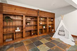 11517 Tyler Pl NE, Bainbridge Island, WA 98110 - Photo 23