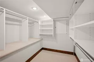 2716 Warren Ave N, Seattle, WA 98109 - Photo 27