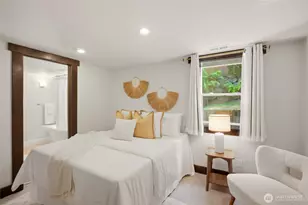 2716 Warren Ave N, Seattle, WA 98109 - Photo 25