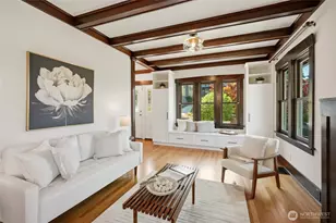 2716 Warren Ave N, Seattle, WA 98109 - Photo 9