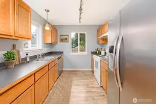 2419 Arbutus Ln, Port Angeles, WA 98363 - Photo 13