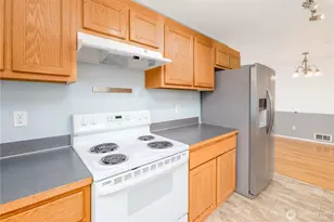 2419 Arbutus Ln, Port Angeles, WA 98363 - Photo 11