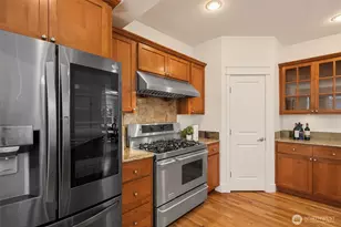 1315 Redmond Pl NE, Renton, WA 98056 - Photo 13