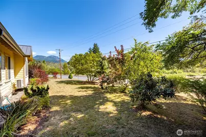 45501 Main Street, Concrete, WA 98237 - Photo 35