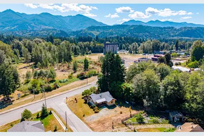 45501 Main Street, Concrete, WA 98237 - Photo 5
