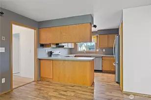 1425 33rd Ave, Longview, WA 98632 - Photo 9
