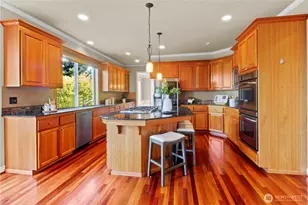 23270 SE 51st Pl, Issaquah, WA 98029 - Photo 9