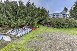 924 Shorewood Dr, Bremerton, WA 98312 - Photo 27
