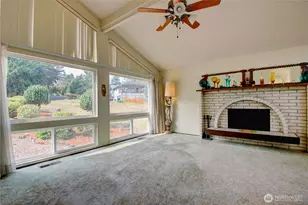 7565 Crescent Ln, Anacortes, WA 98221 - Photo 7