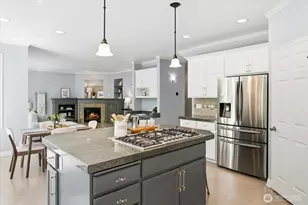27225 SE 13th Pl, Sammamish, WA 98075 - Photo 15