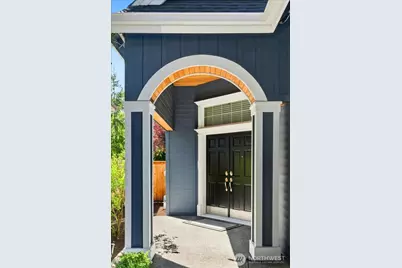 27225 SE 13th Place, Sammamish, WA 98075 - Photo 3