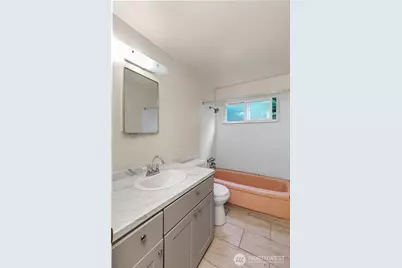 2600 NE 125th Street, Seattle, WA 98125 - Photo 7