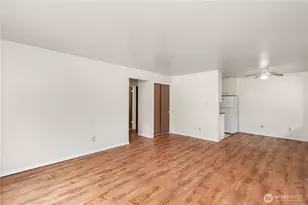 2600 NE 125th St, Seattle, WA 98125 - Photo 3