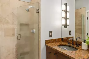 5726 Lake Washington Blvd NE, Kirkland, WA 98033 - Photo 35